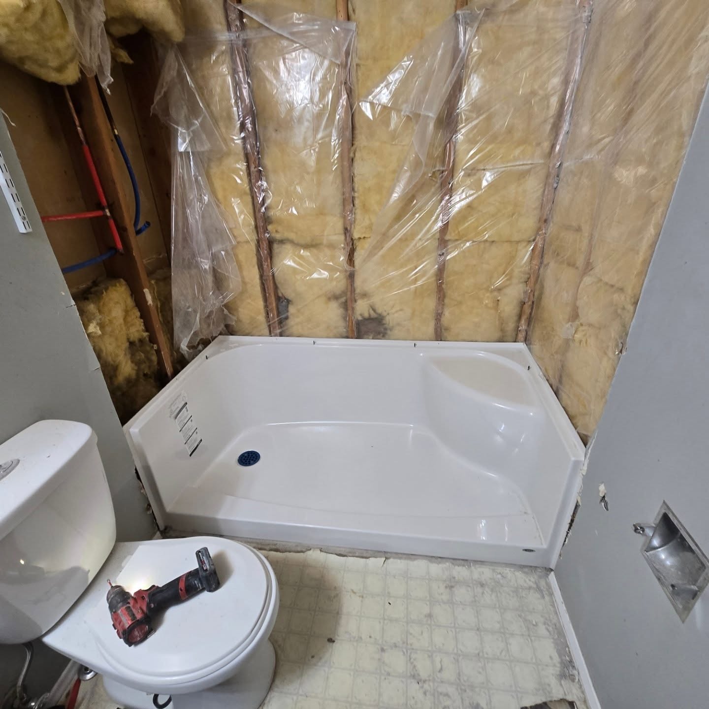 process : adding the new bath tub